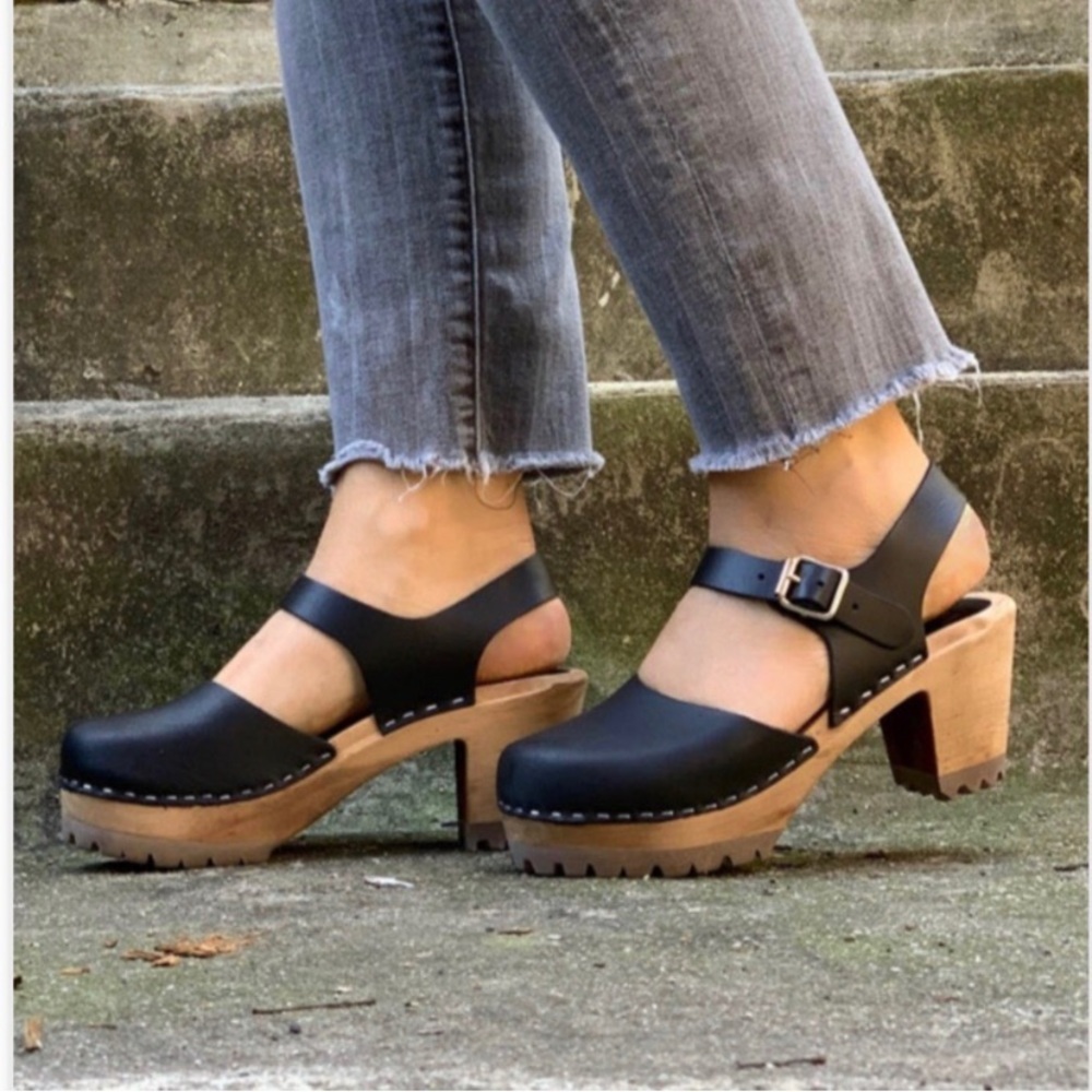 NWOT Free People x MIA Abba Black Platform Clogs Size 41 = Womens 10